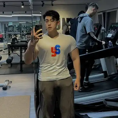 罗浩杰